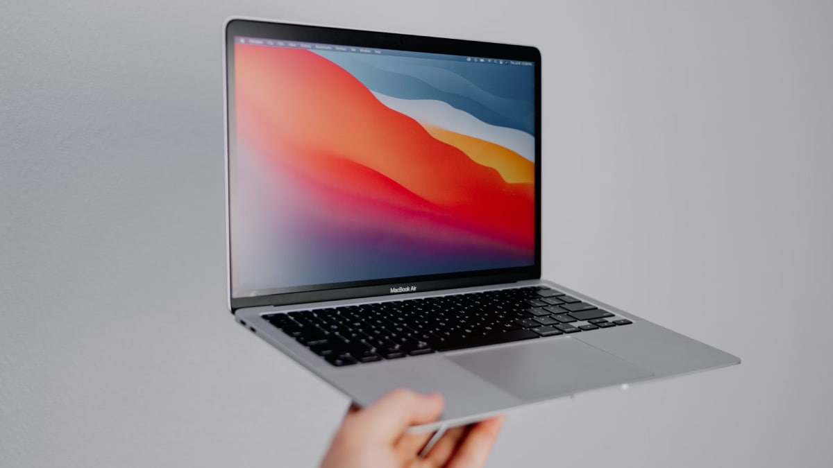 Apple macbook low cost