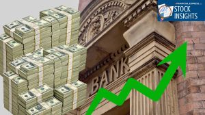 FIIs are fleeing India, but they just poured billions into these 2 banks. Why?