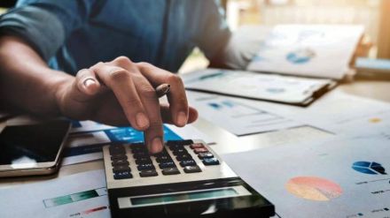 A senior official at state-owned banks added that strong corporates tend to negotiate harder with banks for EBLR loans since banks also want to retain them. The trend became stronger from the second quarter. 