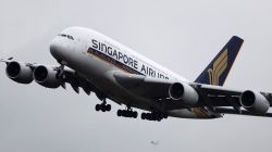 Singapore Airlines’ profit slumps as Air India losses mount