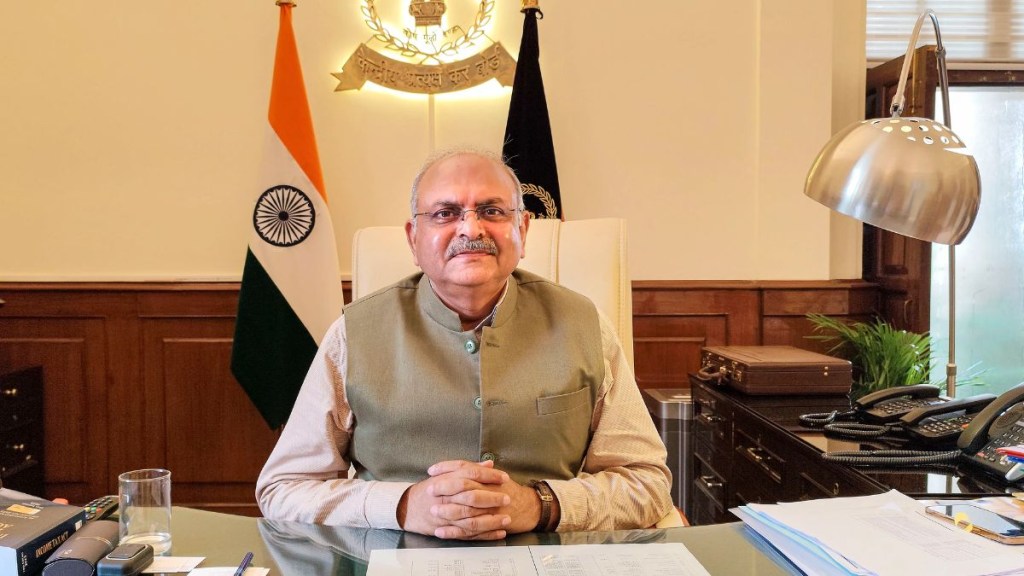 "The due date for filing tax returns has now been extended to December 10, when more self-assessment tax will also come in. Then, going forward, December 15 and March 15 are the next advance tax collection dates," Ravi Agarwal said. "The due date for filing tax returns has now been extended to December 10, when more self-assessment tax will also come in. Then, going forward, December 15 and March 15 are the next advance tax collection dates," Ravi Agarwal said.