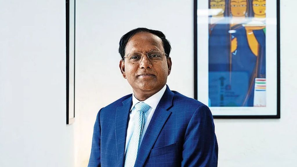 Speaking on the sidelines of the CII Financing Summit, Nagaraju highlighted that domestic inclusion remains a challenge. “We must not forget our rural populations,” he said. Speaking on the sidelines of the CII Financing Summit, Nagaraju highlighted that domestic inclusion remains a challenge. “We must not forget our rural populations,” he said.