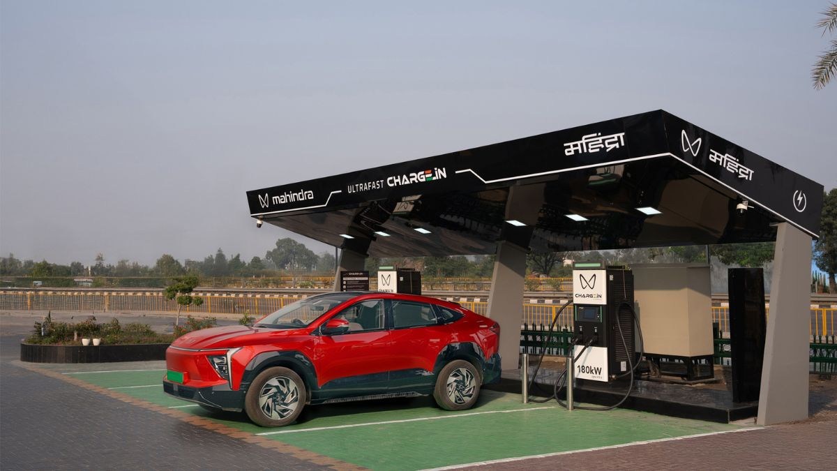 Mahindra Launches Ultra-Fast EV Charging Network
