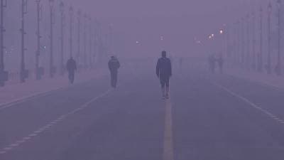 Delhi continues to record ‘severe’ AQI level as toxic smog blankets city; Check full list