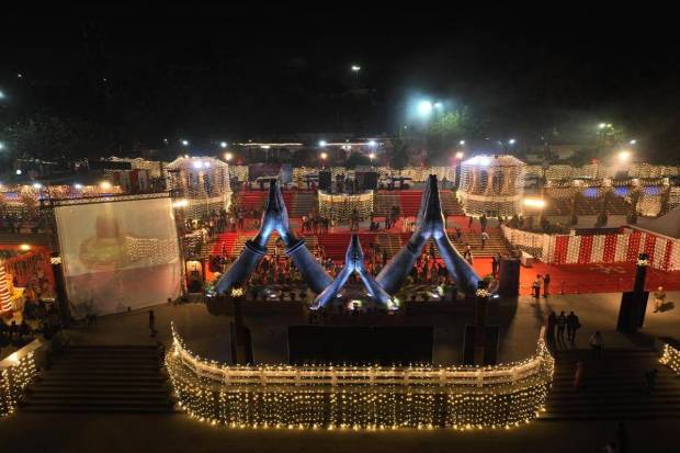 Tight security and crowd management ensured safe celebrations across the ghats. (Photo source: X@narendramodi)