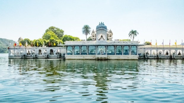 Jagmandir Island Palace on Lake Pichola, Udaipur — the main venue for Netra Mantena and Vamsi Gadiraju’s wedding.