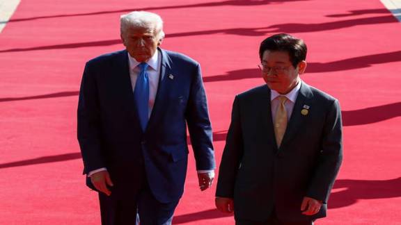 Trump raises tariffs on South Korean goods to 25%, blames delay in trade deal