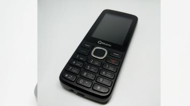 Data-free live content coming to Rs 2000 feature phones with next-gen D2M tech: All you need to know