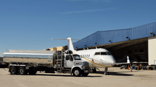 India exports first jet fuel shipment to US West Coast as Chevron refinery outage tightens supply (Source: Canva)