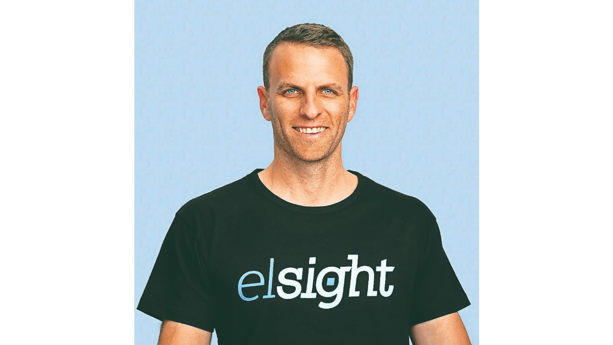 Yoav Amitai, CEO, Elsight Yoav Amitai, CEO, Elsight