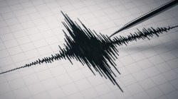 Tremors felt in Kolkata as 5.5 earthquake jolts Bangladesh, people rush outside for safety