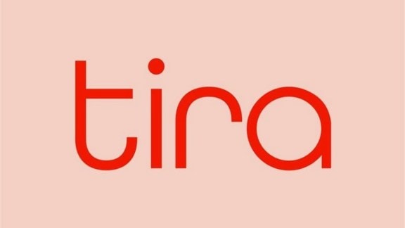 Tira Enters Colour Cosmetics with Premium Lip Plumping Peptint