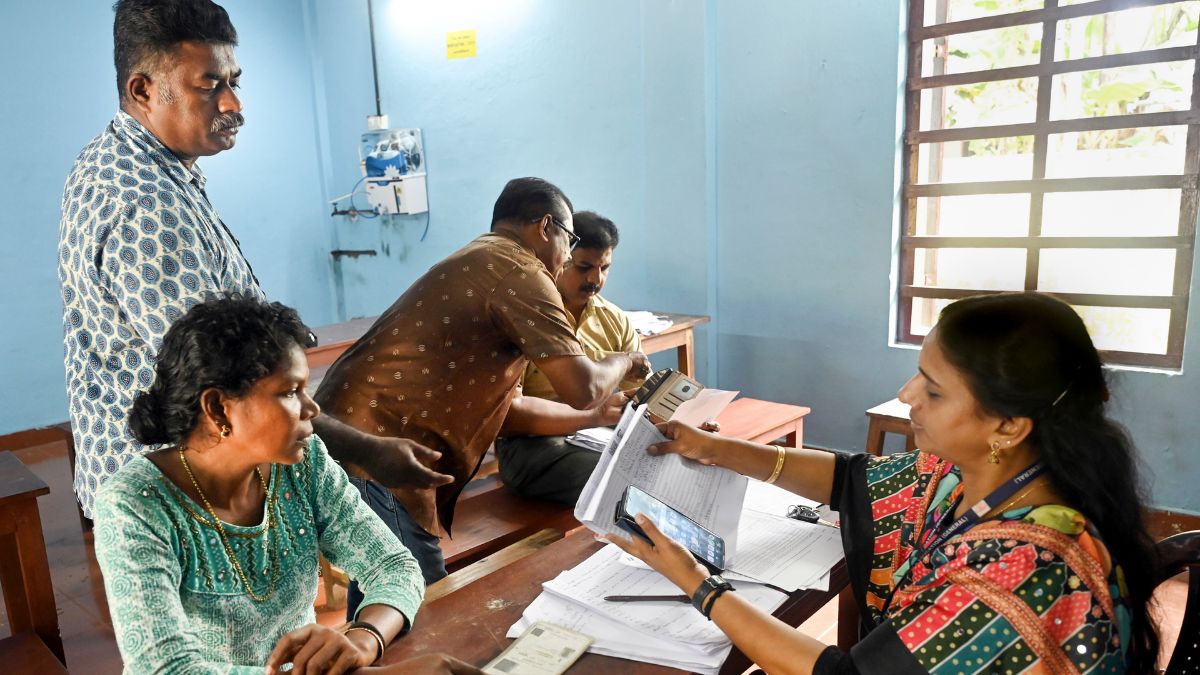 special intensive revision, sir, sir online, sir form, sir enumeration form, enumeration form sir, sir news, west bengal sir, up sir, sc sir, sir 2025