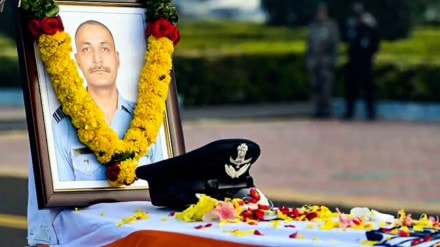 Wing Commander Namansh Syal, Wing Commander, Namansh Syal, indian air force, iaf, dubai air show crash, tejas crash, tejas plane crash, us f16 pilot, Captain Taylor Hiester
