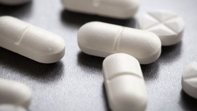 JD Vance dubs painkillers ‘useless medication’: Here’s what they really do inside the body