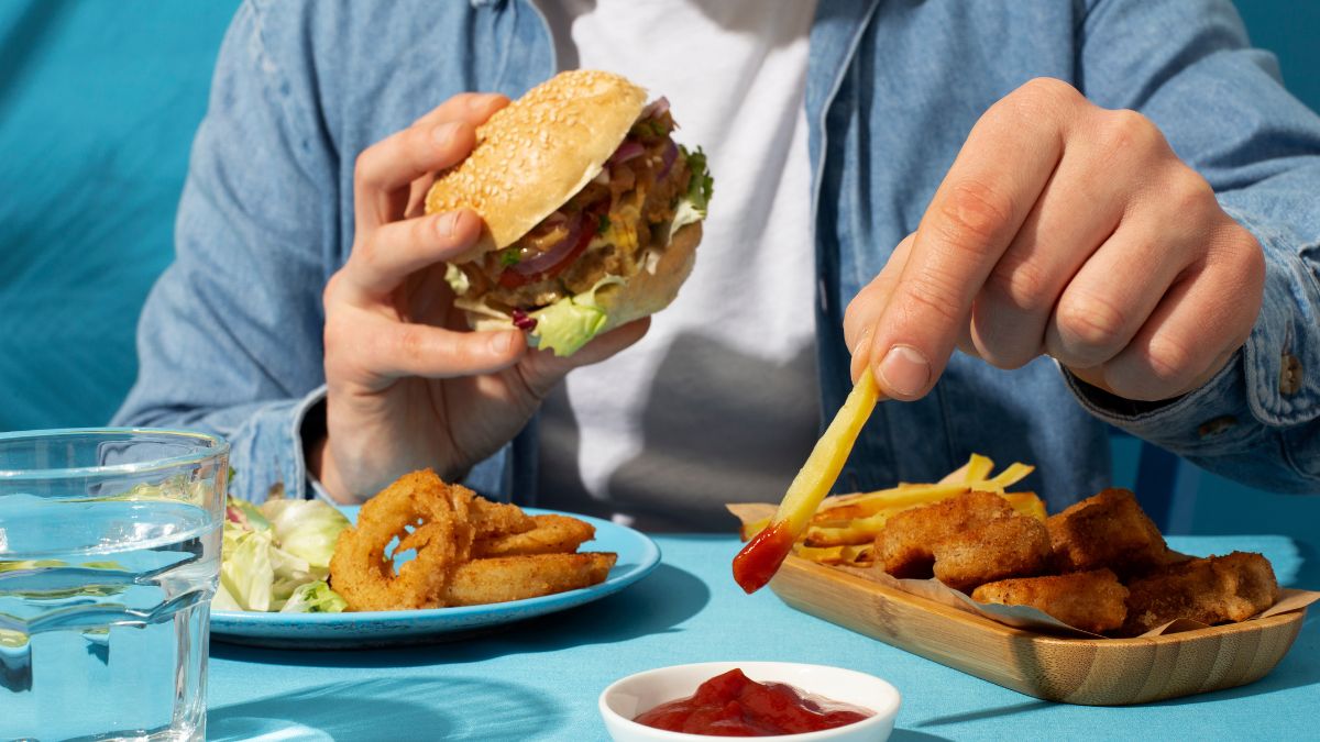 Struggling with evening cravings? Tamannaah Bhatia’s fitness coach shares 3 hacks to stop munching