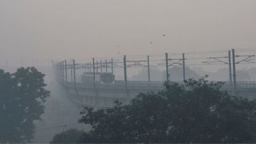 Delhi smog unsettles locals, can unleash environmental refugees, fear experts