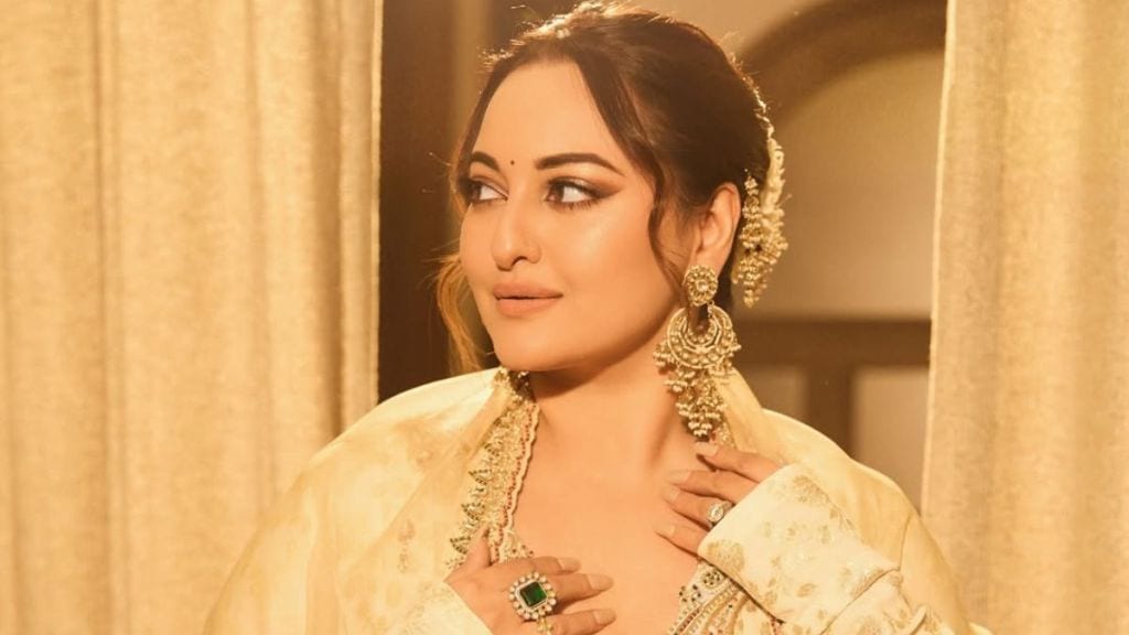 Sonakshi Sinha reveals how she was spotted for Dabangg Sonakshi Sinha reveals how she was spotted for Dabangg