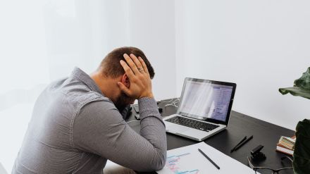 Indian employee in UAE opens up about favouritism and exclusion in small company Indian employee in UAE opens up about favouritism and exclusion in small company