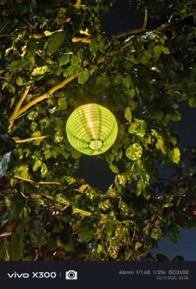 Our Vivo X300 review: ‘Pixel’-perfect