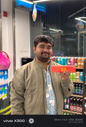 Our Vivo X300 review: ‘Pixel’-perfect