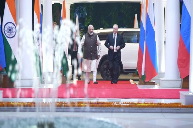 PM Modi and Vladimir Putin reaches 7 Lok Kalyan Marg. (Image Source: ANI)