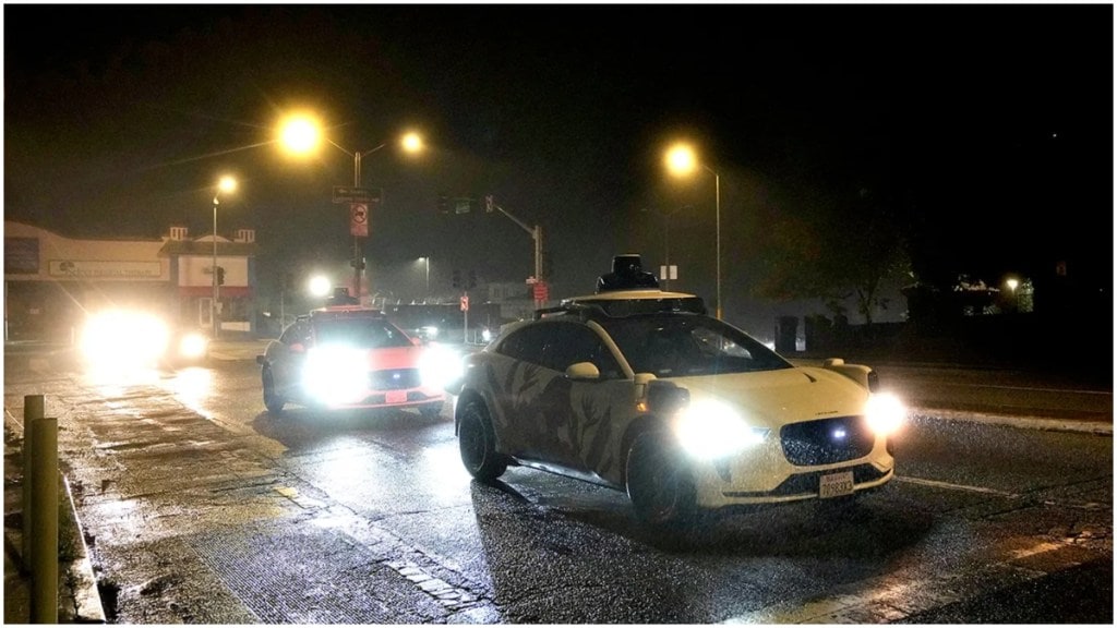 A Waymo vehicle sits idling at an intersection with no operating traffic lights due to power outages, in San Francisco, Saturday, Dec. 20, 2025. (Image source: AP) A Waymo vehicle sits idling at an intersection with no operating traffic lights due to power outages, in San Francisco, Saturday, Dec. 20, 2025. (Image source: AP)