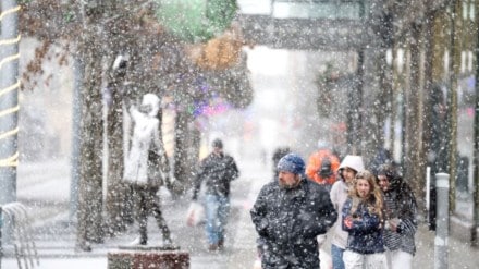 Blizzard warnings for nearly two million hit holiday plans