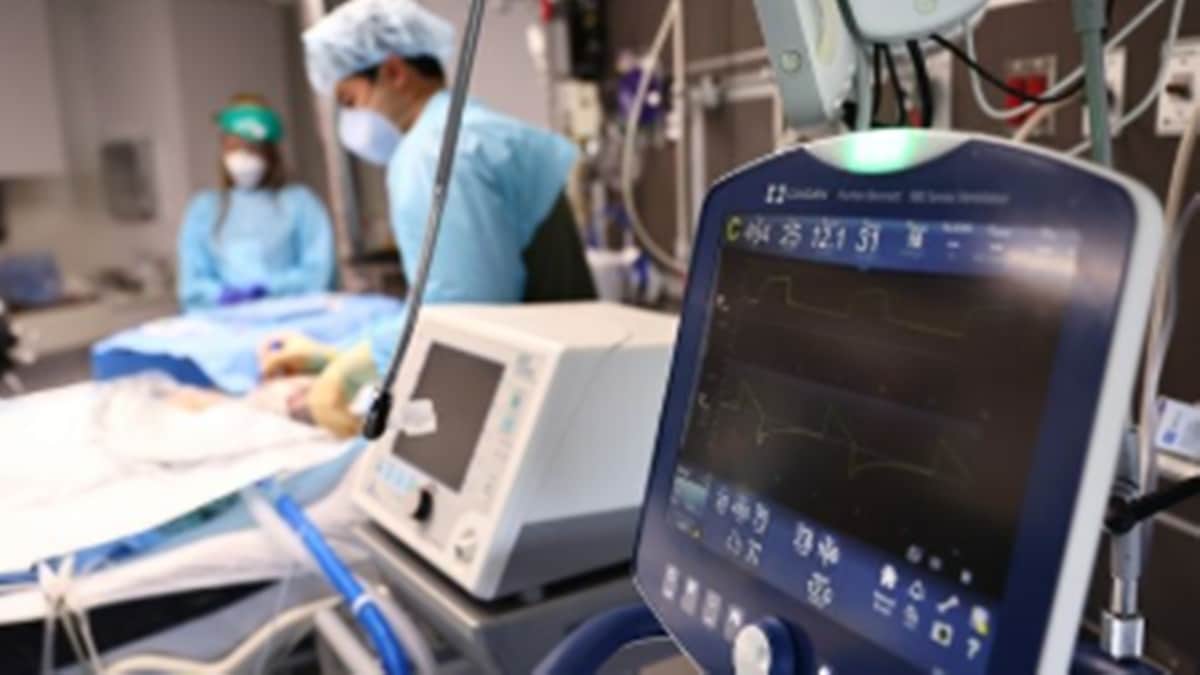 Canada permanent residence, Canada PR for Physicians, Canada PR for doctors, Canada PR, Canadian work experience, physicians with Canadian work experience category