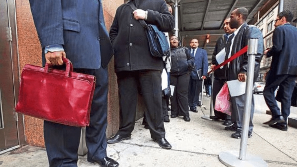 US unemployment rate unexpectedly jumps to 4.6% in November, highest since 2021 US unemployment rate unexpectedly jumps to 4.6% in November, highest since 2021