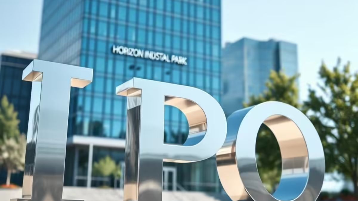 Horizon's portfolio has around 95% committed occupancy and a customer base of over 100 clients, of which nearly 60% are Fortune 500 companies.