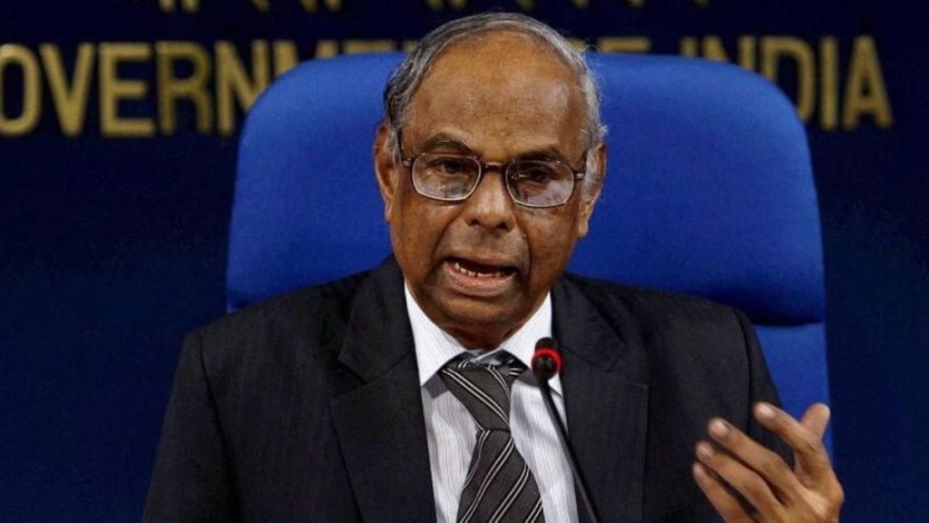 Economist and former governor of the Reserve Bank of India, Dr Rangarajan, has for some time now maintained that if India aspires to be counted among the developed nations, it will need to grow at over 7 per cent each (if not 8 per cent) year consistently for the next two decades. Economist and former governor of the Reserve Bank of India, Dr Rangarajan, has for some time now maintained that if India aspires to be counted among the developed nations, it will need to grow at over 7 per cent each (if not 8 per cent) year consistently for the next two decades.
