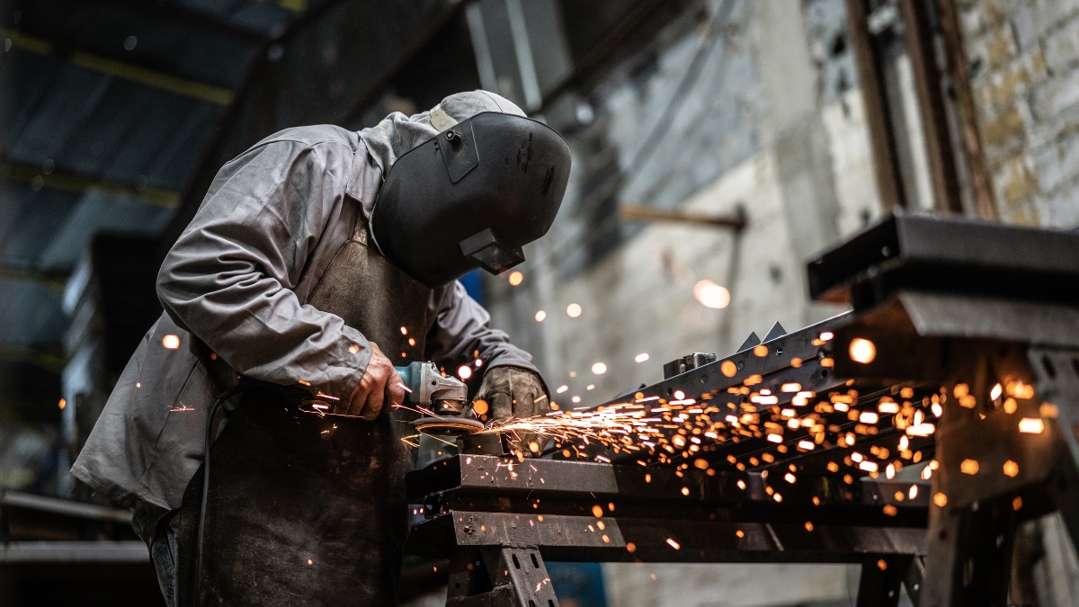 India’s IIP surges to two-year high in November; industry experts signal broad-based recovery (Source: Canva)