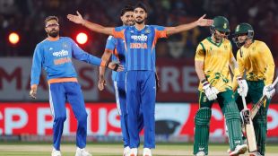 IND vs SA 5th T20I: India will enter the final T20I of the series with a 2-1 lead. Check out IND vs SA head-to-head record, probable playing XIs and weather and pitch report ahead of the match.
