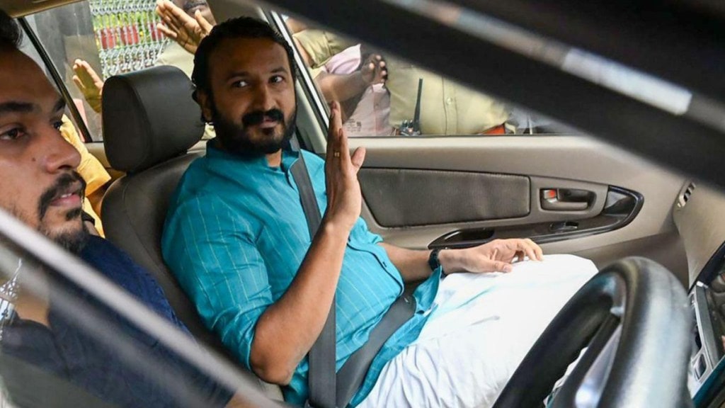 Rahul Mamkootathil, Rahul Mamkootathil suspended, Rahul Mamkootathil congress, Rahul Mamkootathil congress mla