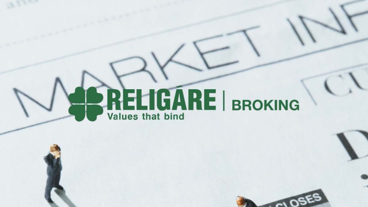 Stock market infographic showing Religare Broking’s top 5 picks for 2026 including M&M, Kotak Bank, Lupin, ICICI Pru Life, and JK Lakshmi Cement with their respective target prices and upside potential of up to 24%.