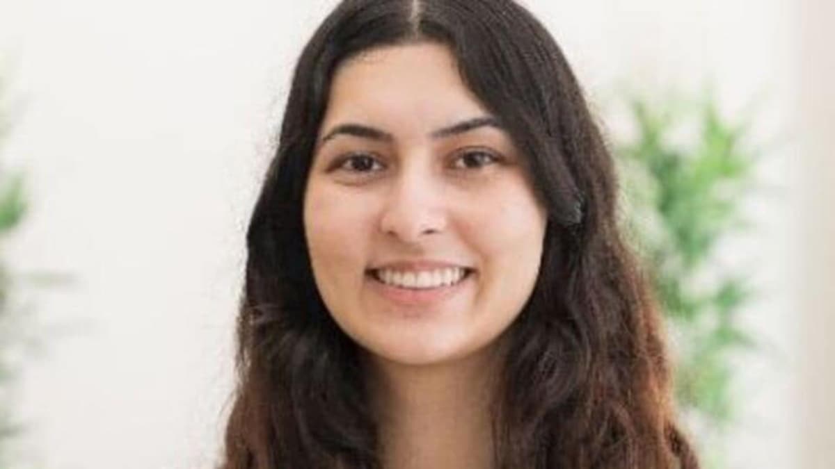 Selin Kocalar, Delve