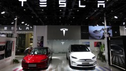 Tesla’s door design putting passengers at risk? Probe on