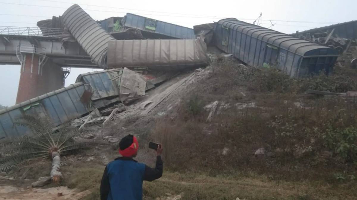 Train derailment in Asansol Division