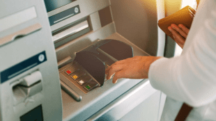 The total number of bank branches increased to 1.64 lakh as of March 31, 2025, marking a growth of 2.8% over the previous year.