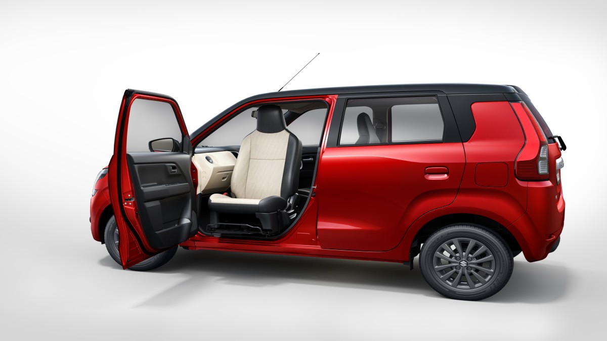 Maruti Suzuki Wagon R Gets New Swivel Seat Feature to Enhance Accessibility