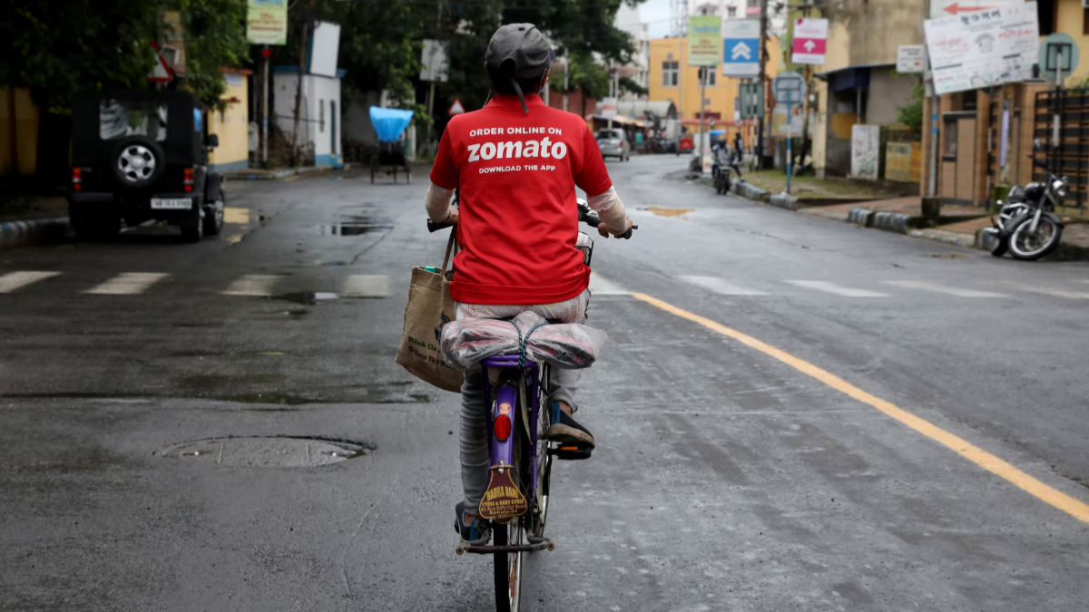Delivery workers from major food delivery and online shopping platforms such as Amazon, Zomato, Zepto, Blinkit, Swiggy, and Flipkart have announced a nationwide strike on December 25 and December 31