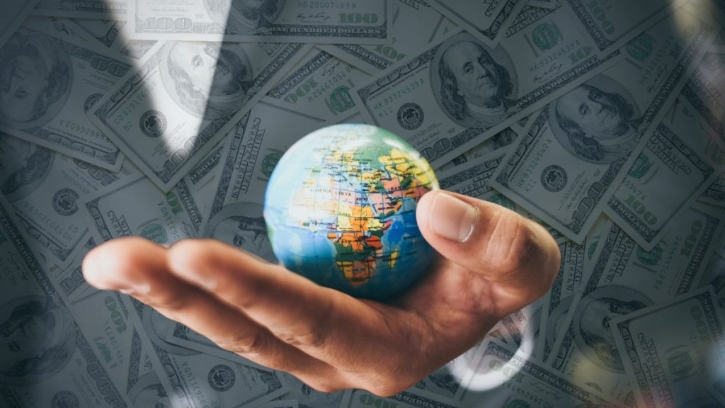 Globally, the top 0.001% hold three times the wealth of the bottom half of the world Globally, the top 0.001% hold three times the wealth of the bottom half of the world