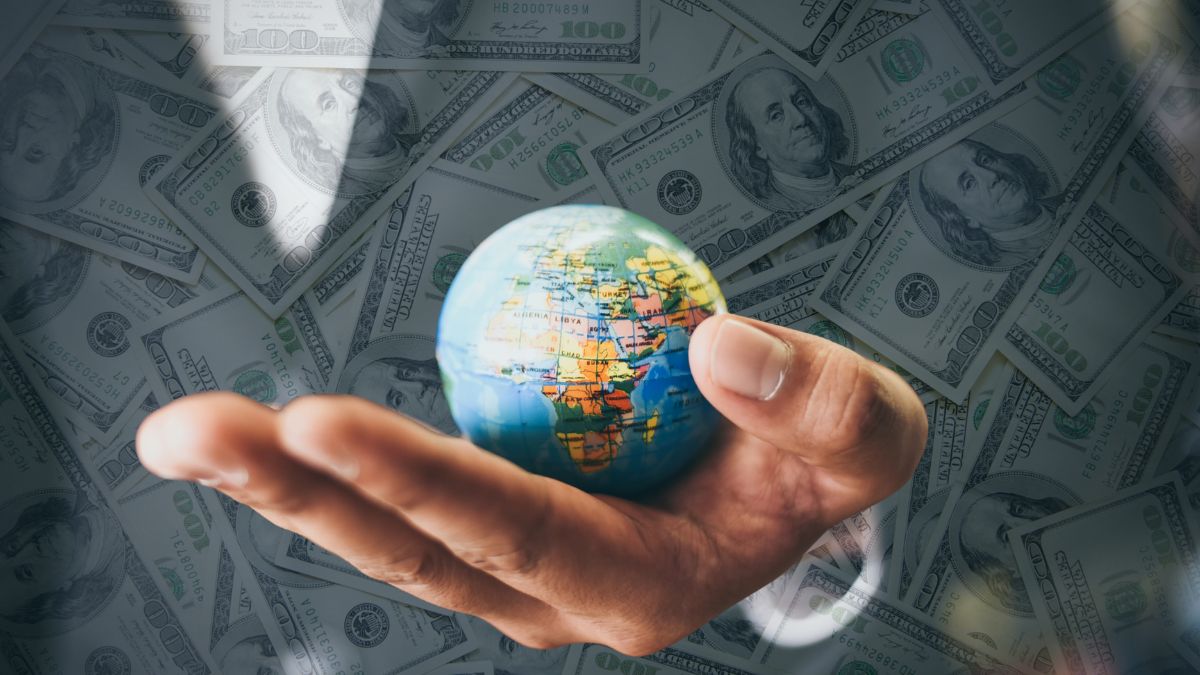 Global millionaire club swells by 2 mn Global millionaire club swells by 2 mn