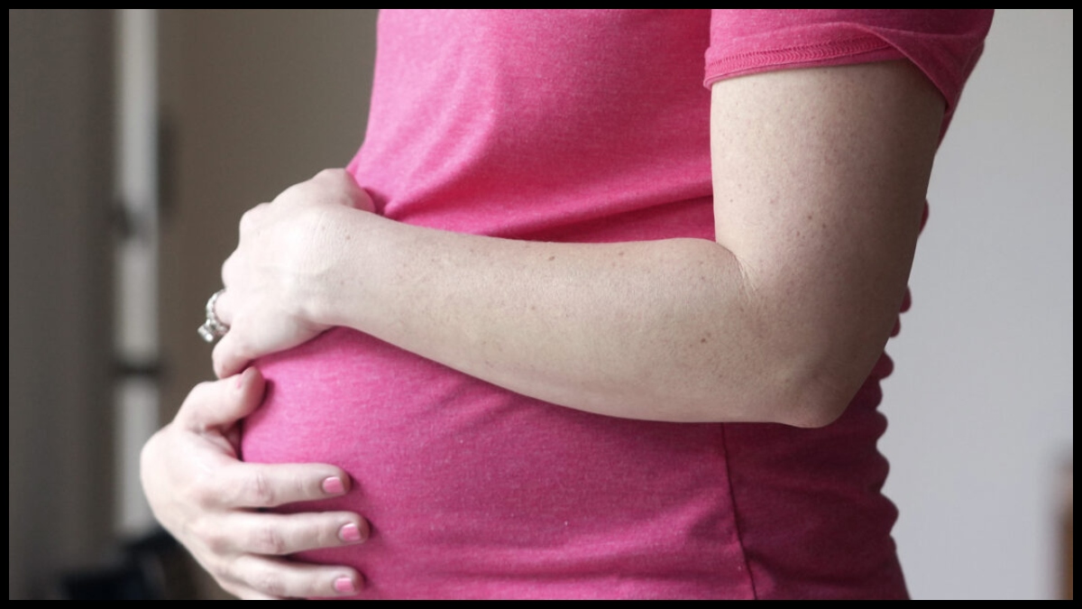 New US Bill Requires Fathers to Cover 50% of Pregnancy Costs