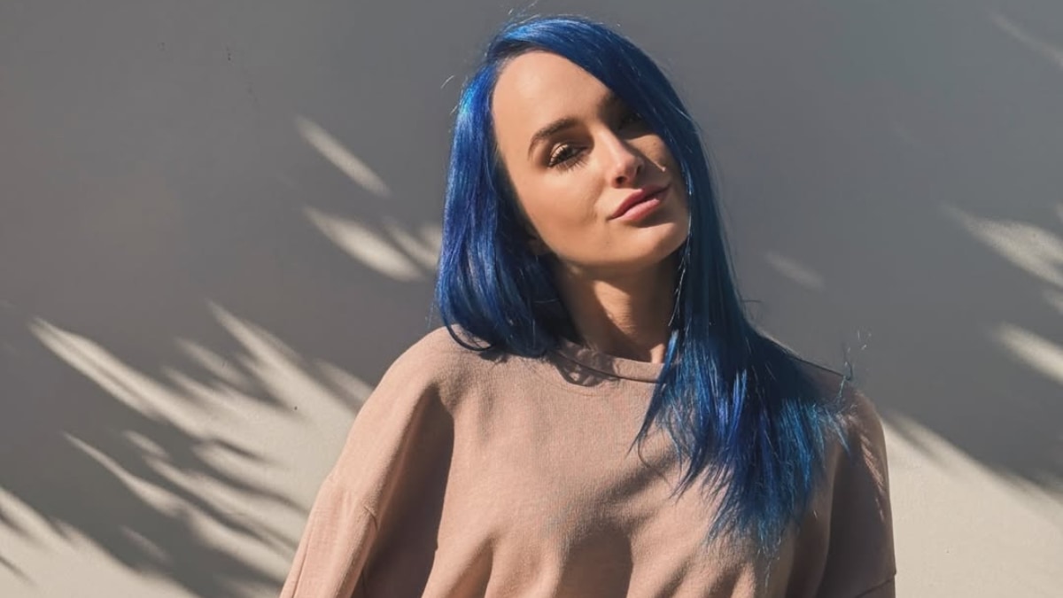 Singer Camryn Magness