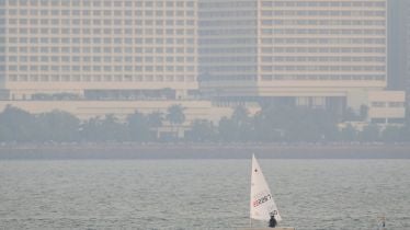 mumbai aqi, mumbai air pollution, mumbai pollution, air pollution delhi mumbai, smog in mumbai, what is grap 4, mumbai grap 4, grap 4 in mumbai