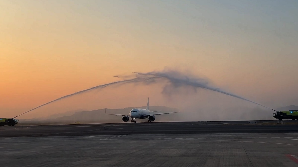Navi Mumbai International Airport Live: First commercial flight lands at NMIA to a traditional water cannon welcome