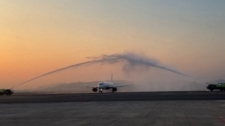 Navi Mumbai International Airport Live: First commercial flight lands at NMIA to a traditional water cannon welcome