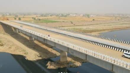 Travel between Gr Noida and Faridabad to drop to 30 minutes as Manjhawali bridge road work picks up